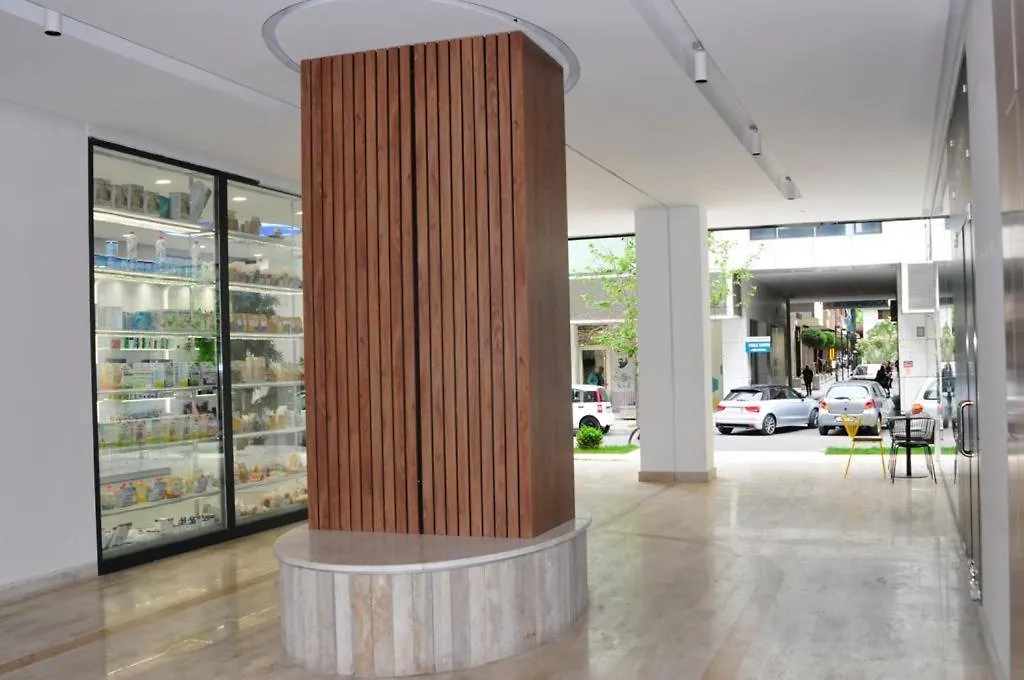Cozy Stay Apartment تيرانا ألبانيا